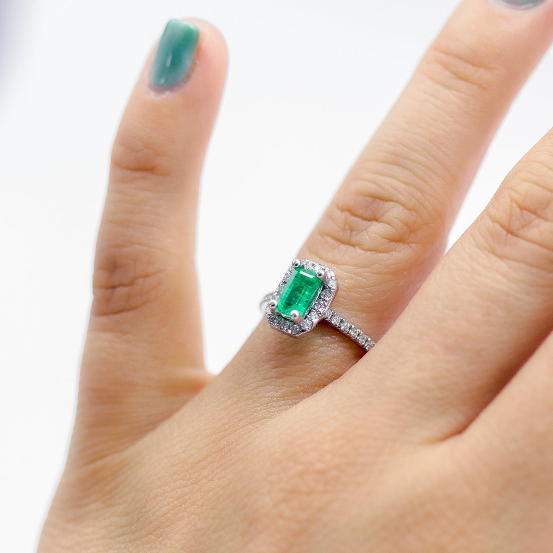 ANILLO ESMERALDA CORTE ESMERALDA