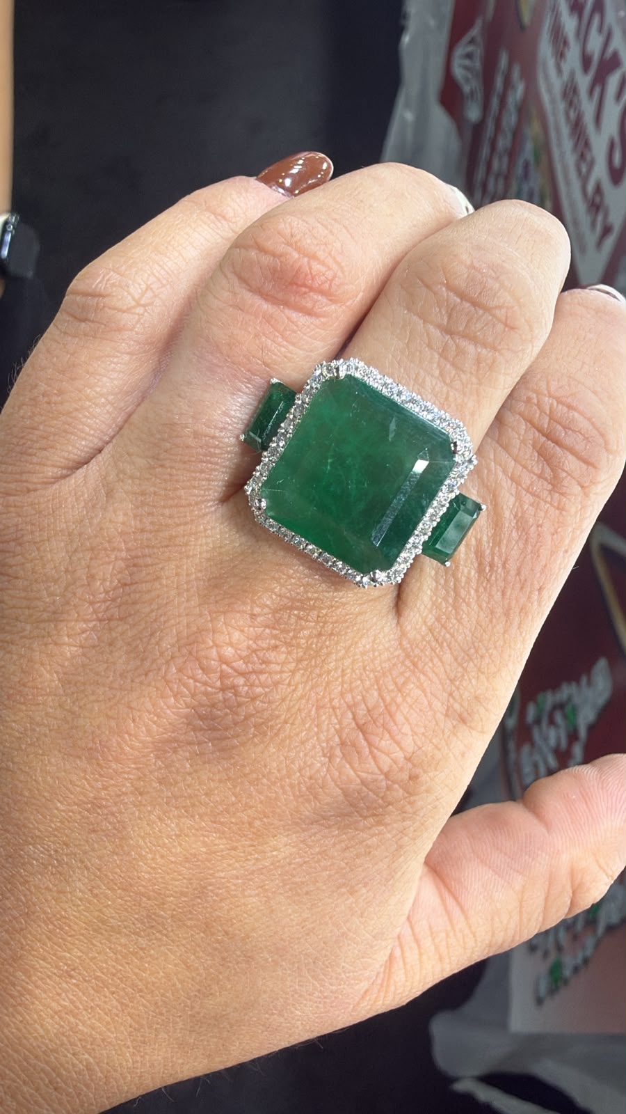 Anillo de Piedra Verde Rectangular | Expo Miami, foto 1